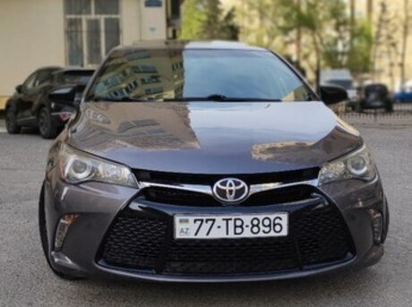 Toyota Camry 2016