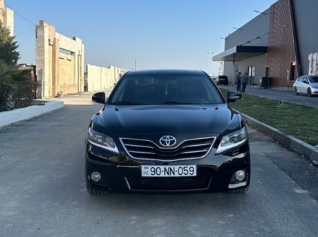Toyota Camry 2010