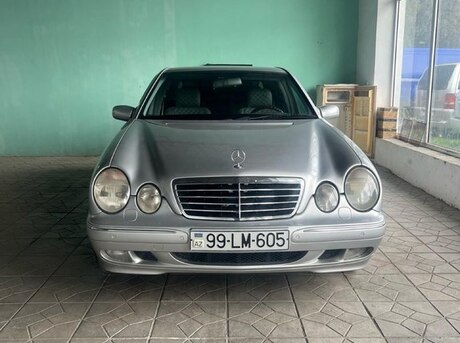 Mercedes E 240 2000