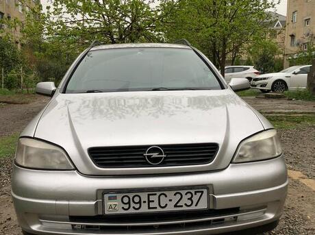 Opel Astra 2000