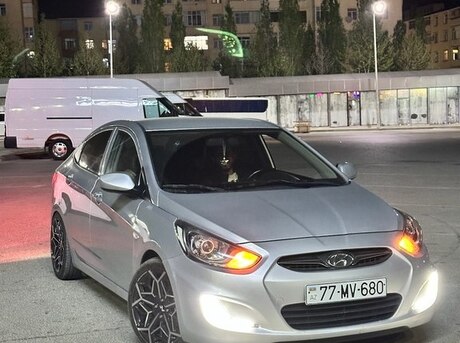 Hyundai Accent 2014