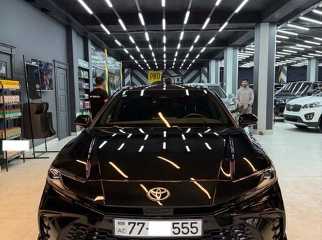 Toyota Camry 2024
