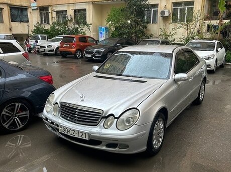 Mercedes E 220 d 2004