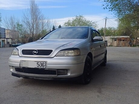 Opel Astra 1998