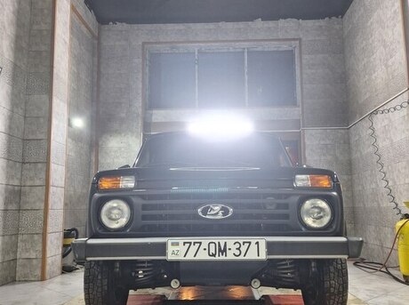 LADA (VAZ) Niva 2017