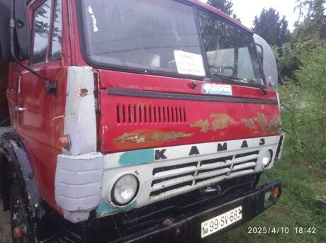 KamAz 53228 1990