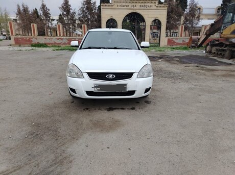 LADA (VAZ) Priora 2013