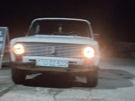 LADA (VAZ) 21011 1984