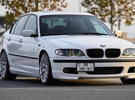 BMW 320