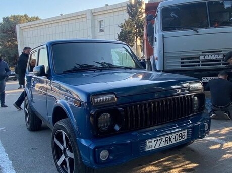 LADA (VAZ) Niva 2016