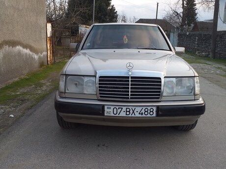 Mercedes E 230 1992