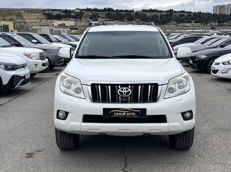 Toyota Land Cruiser Prado 2011