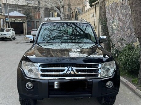 Mitsubishi Pajero 2007