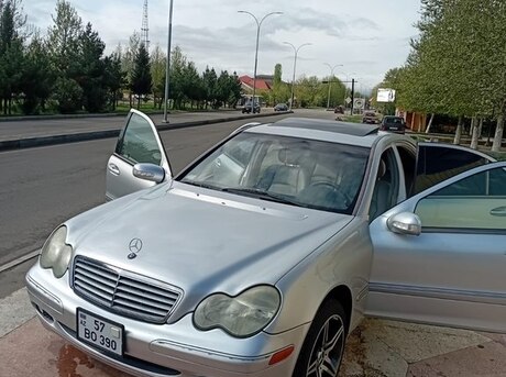 Mercedes C 240 2002