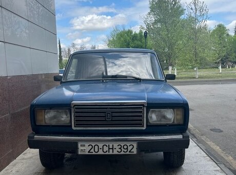 LADA (VAZ) 2107 2001