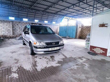 Opel Sintra 1999