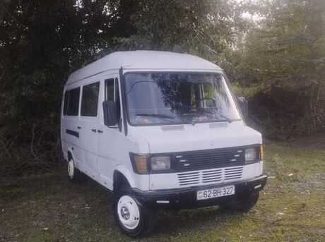 Mercedes 208 D 1992