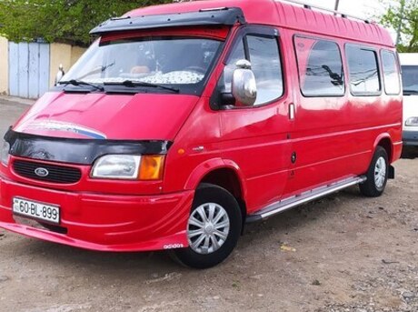 Ford Transit 2000