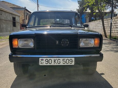 LADA (VAZ) 2107 2010
