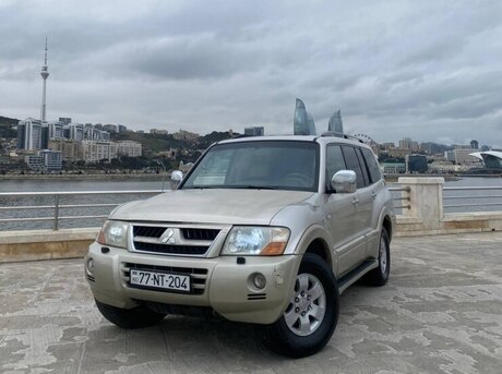 Mitsubishi Pajero 2006