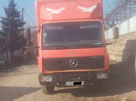 Mercedes 814 D 1997