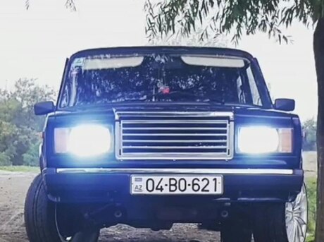 LADA (VAZ) 2107 2011