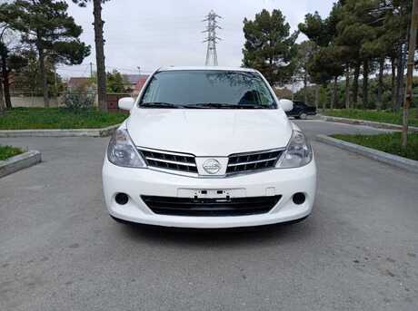 Nissan Tiida 2011