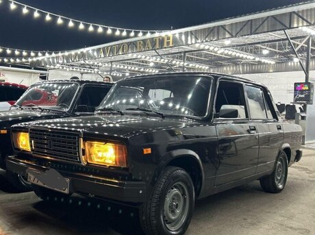 LADA (VAZ) 2107 2010