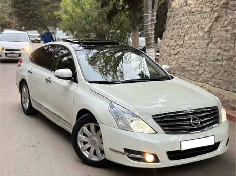 Nissan Teana 2011