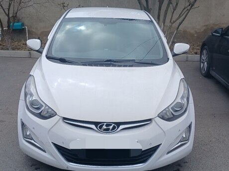 Hyundai Avante 2015