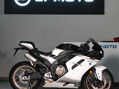 CFMOTO 500SR VOOM