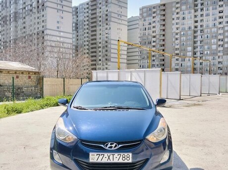 Hyundai Elantra 2013