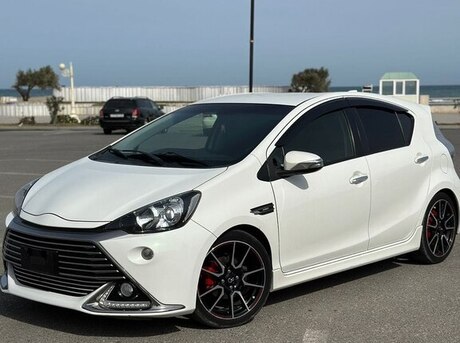 Toyota Aqua 2014