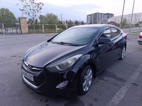 Hyundai Elantra 2012