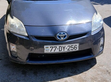 Toyota Prius 2010