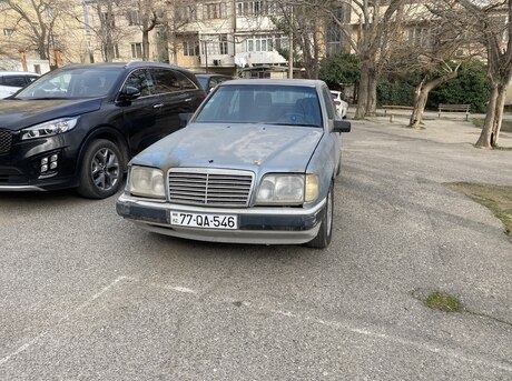 Mercedes E 260 1990