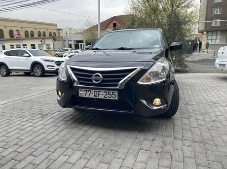 Nissan Versa 2017