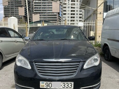Chrysler 200