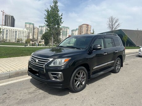Lexus LX 570 2012