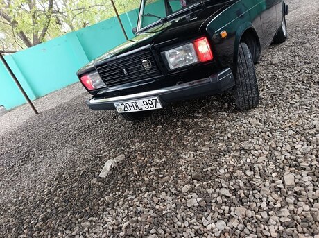 LADA (VAZ) 2107 2010
