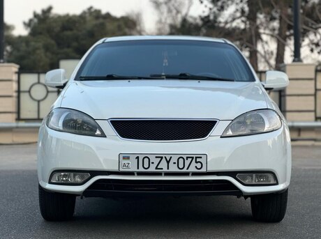 Daewoo Gentra 2014