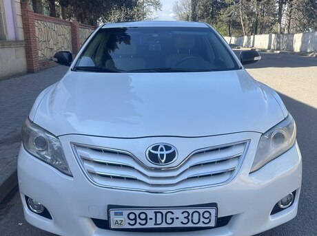 Toyota Camry 2010