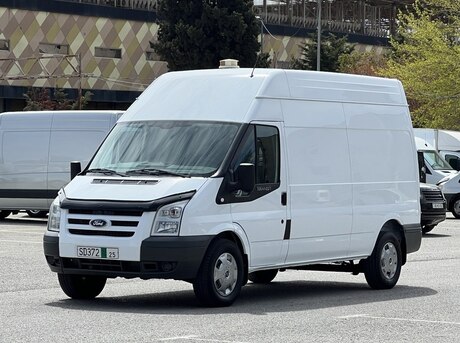 Ford Transit 2011