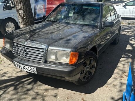 Mercedes 190 1990