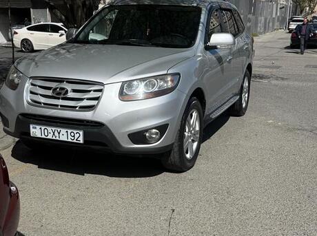 Hyundai Santa Fe 2011