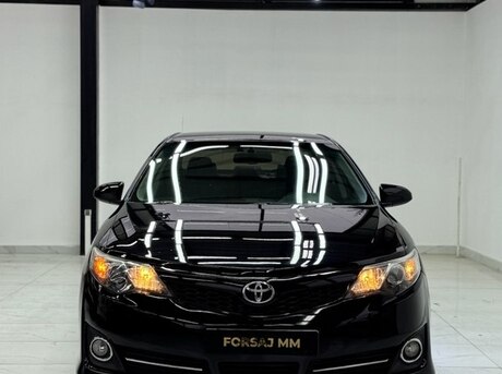 Toyota Camry 2013