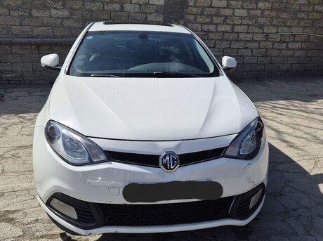 MG 6 2012