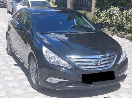 Hyundai Sonata 2012