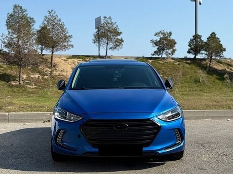 Hyundai Elantra 2017