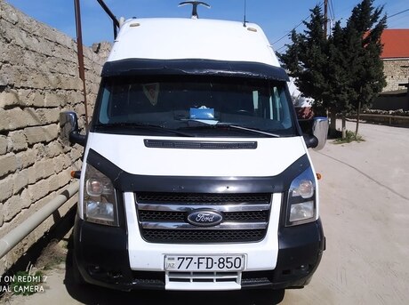 Ford Transit 2011